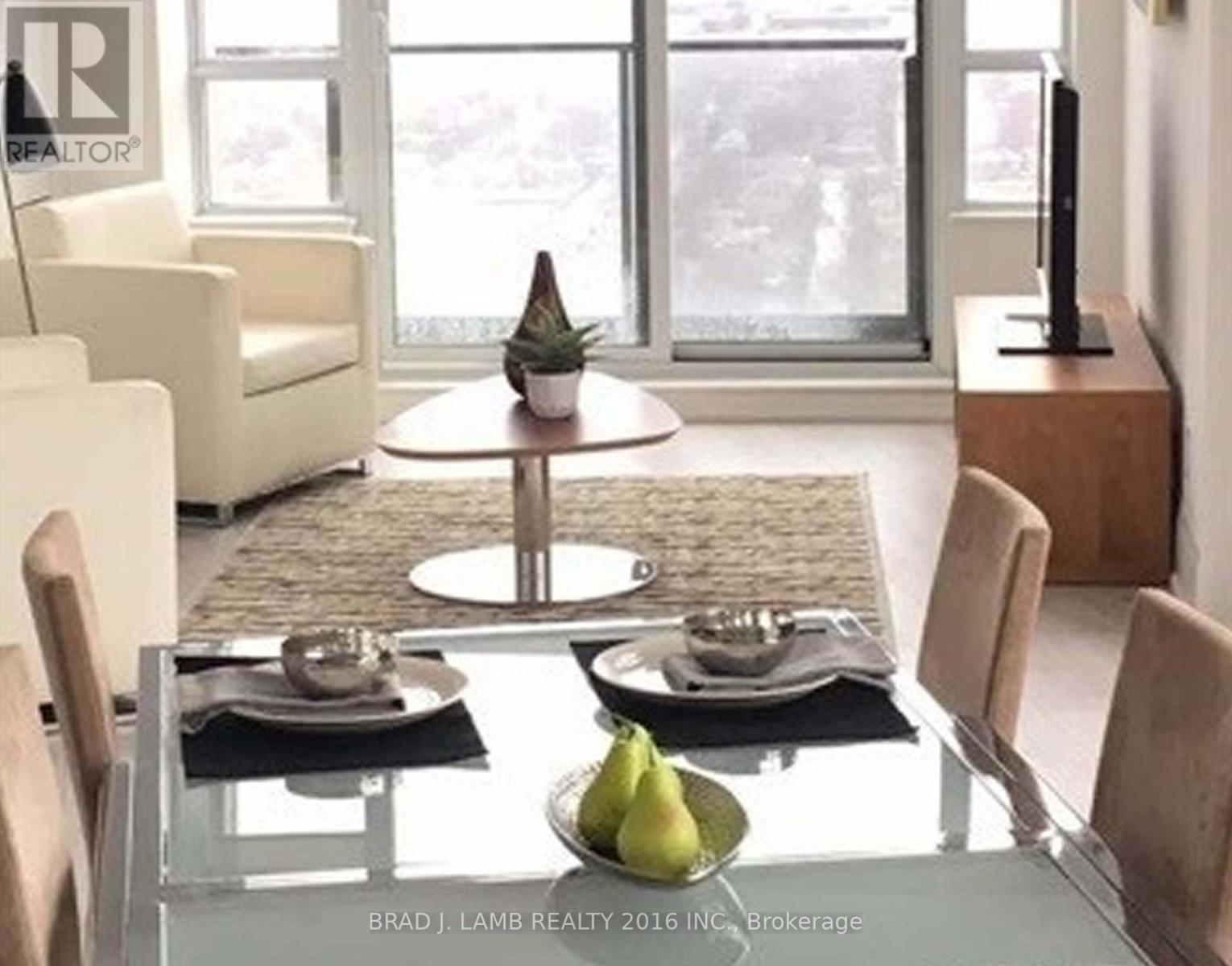 #4403 - 36 Park Lawn Road, Toronto, ON - Indoor Photo Showing Dining Room