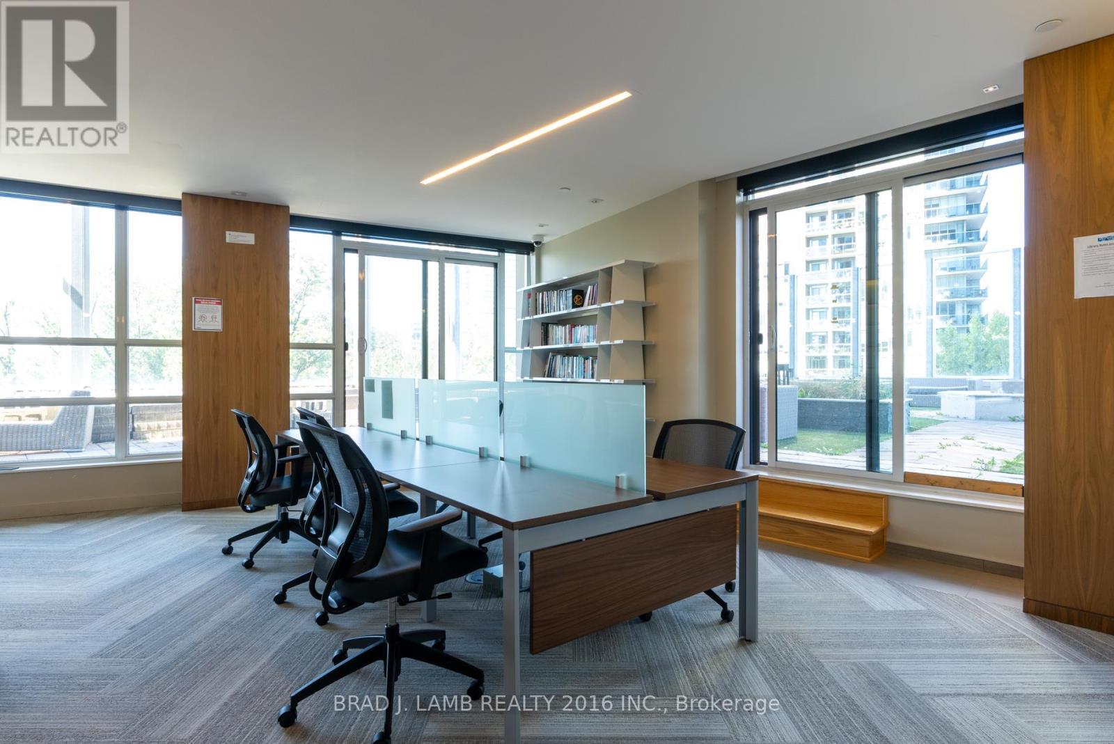 #4403 - 36 Park Lawn Road, Toronto, ON - Indoor Photo Showing Office