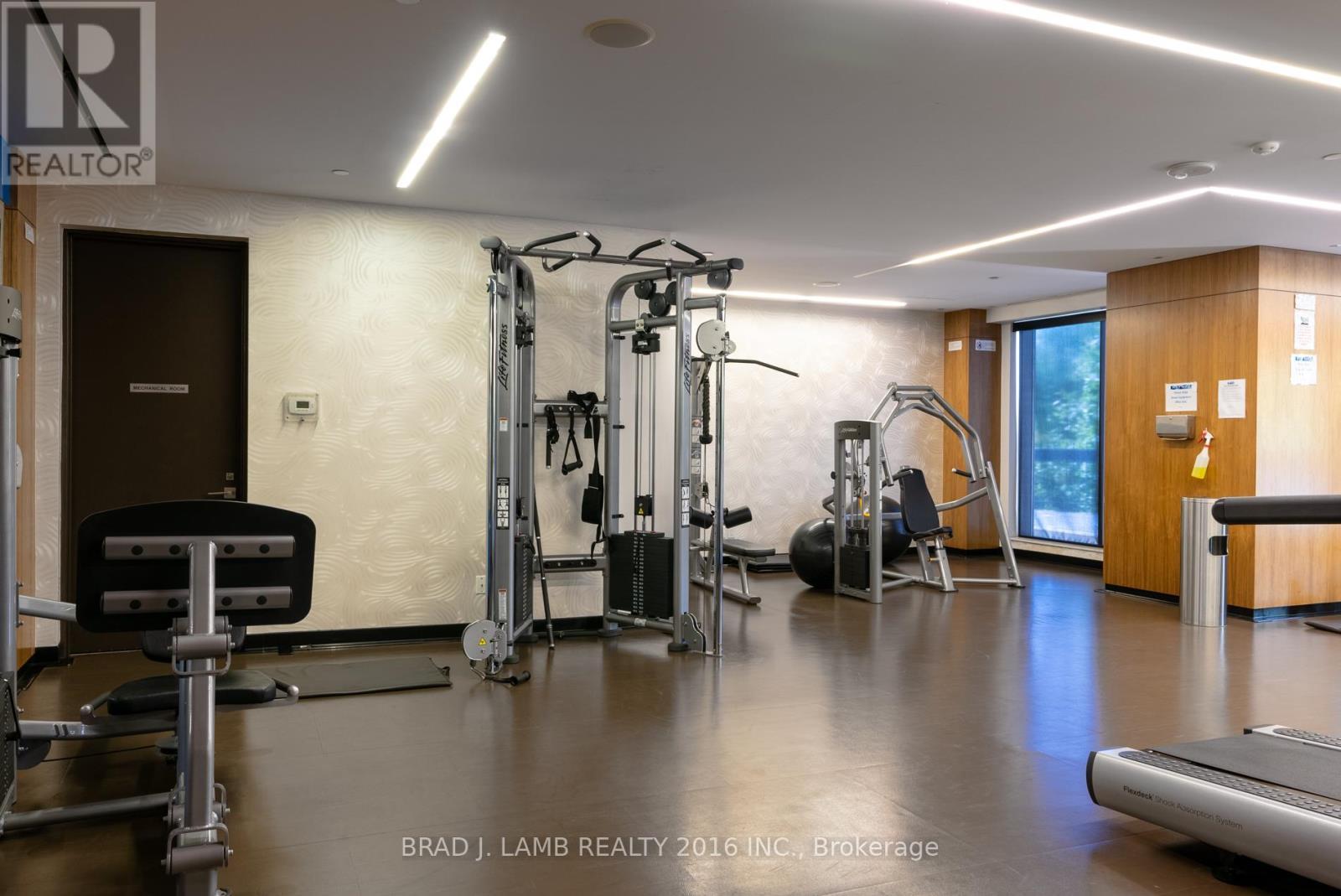 #4403 - 36 Park Lawn Road, Toronto, ON - Indoor Photo Showing Gym Room