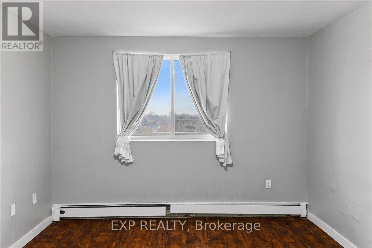 811 - 583 Mornington Avenue, London East (East G), ON - Indoor Photo Showing Other Room