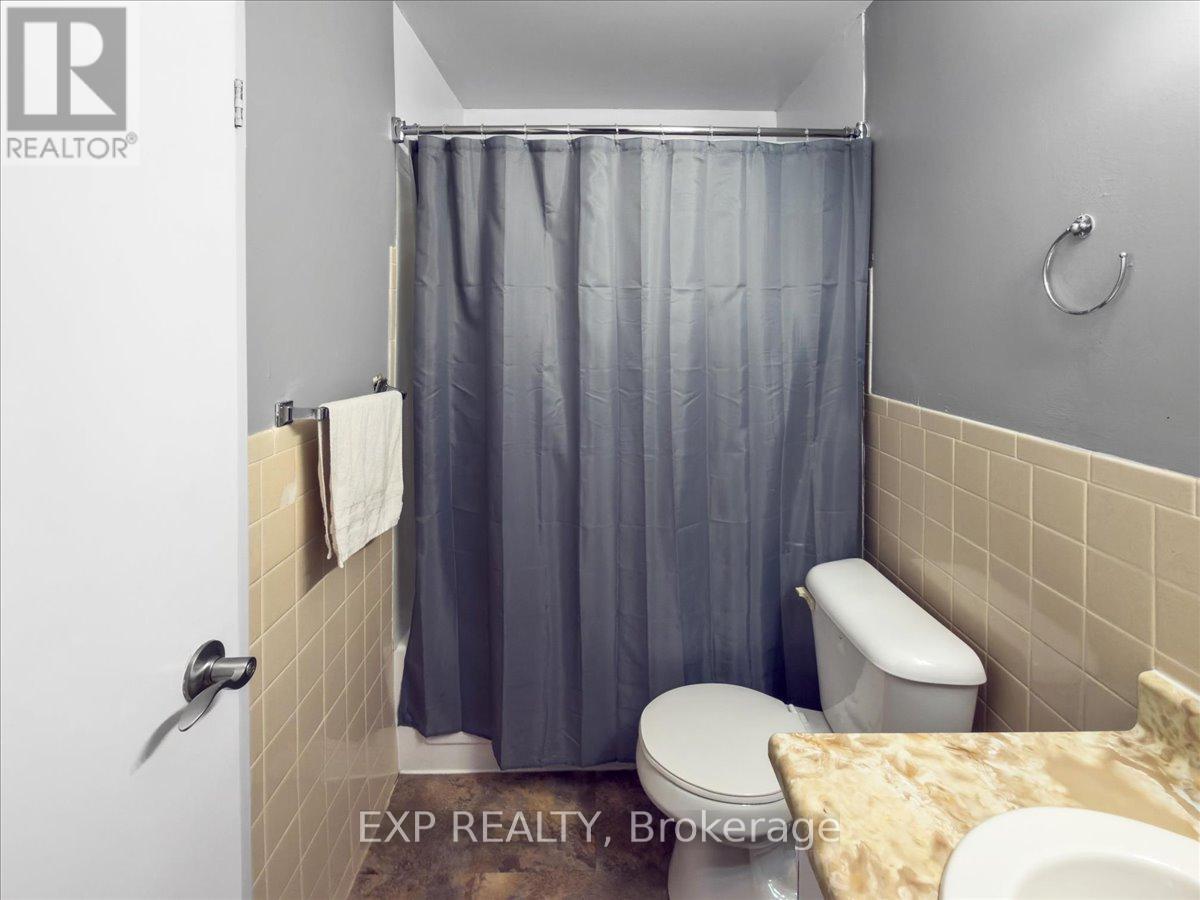 811 - 583 Mornington Avenue, London East (East G), ON - Indoor Photo Showing Bathroom