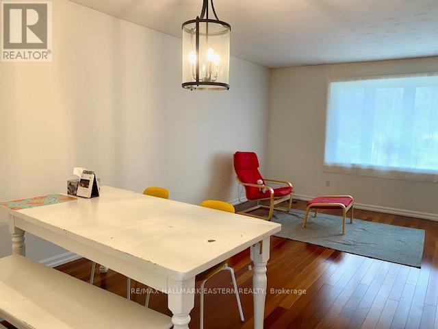 1186 Cartier Boulevard, Peterborough (Northcrest Ward 5), ON - Indoor