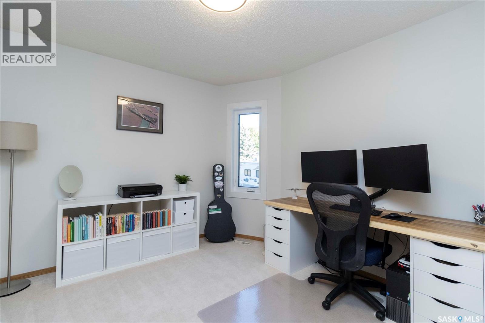 126 Kerr Road, Saskatoon, SK - Indoor Photo Showing Office
