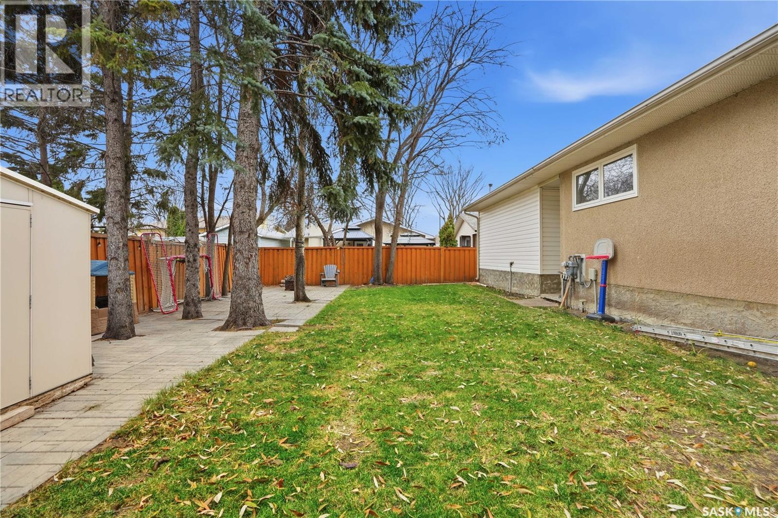 155 Catherwood Crescent, Regina, SK - Outdoor