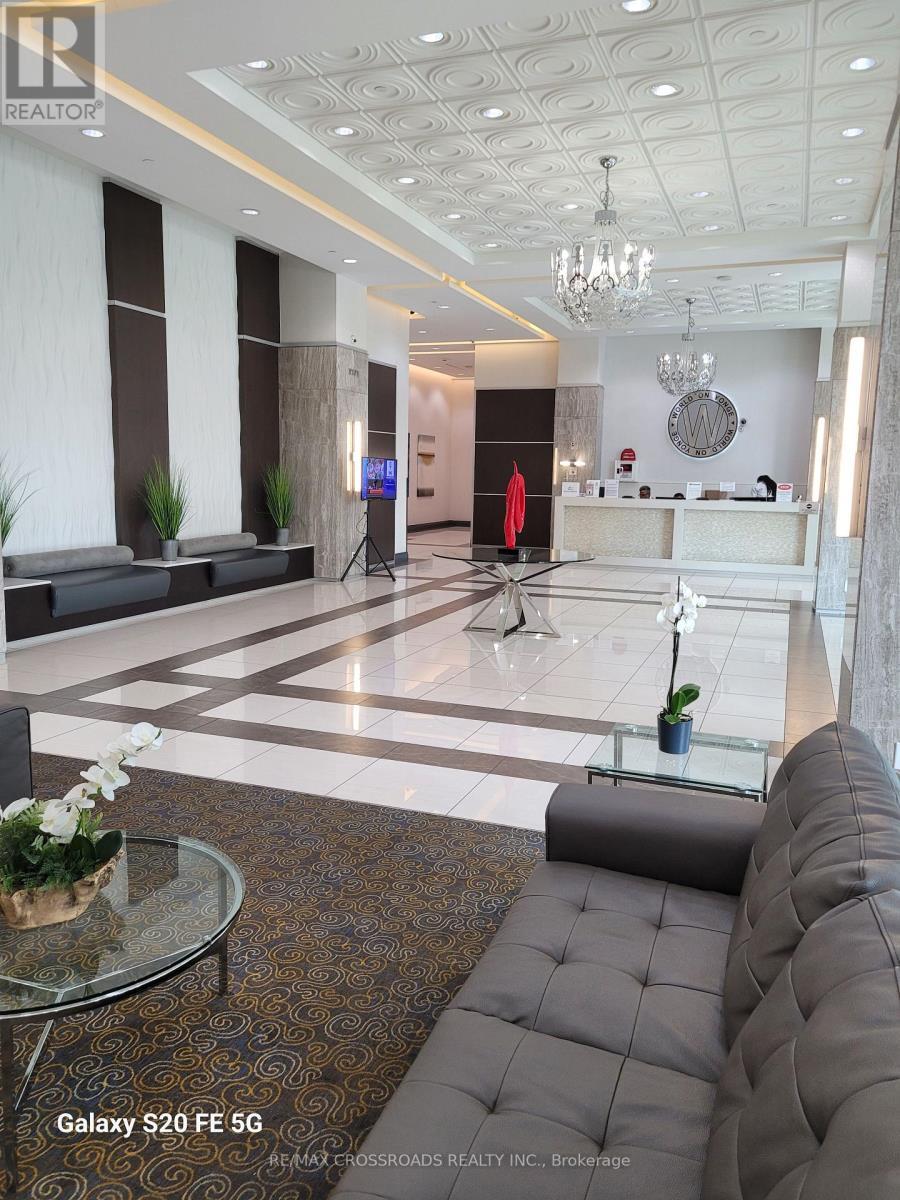 710 - 7171 Yonge Street, Markham, ON - Indoor Photo Showing Other Room