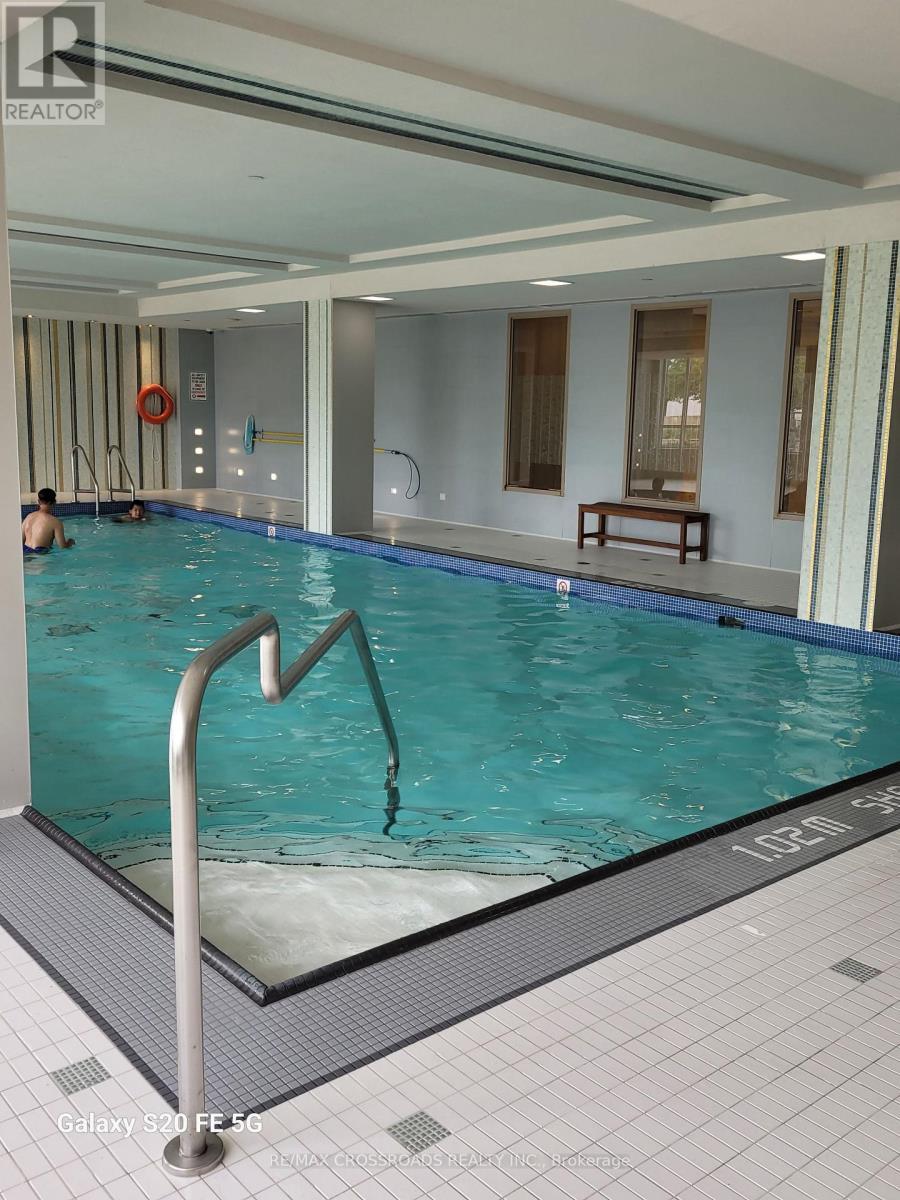 710 - 7171 Yonge Street, Markham, ON - Indoor Photo Showing Other Room With In Ground Pool