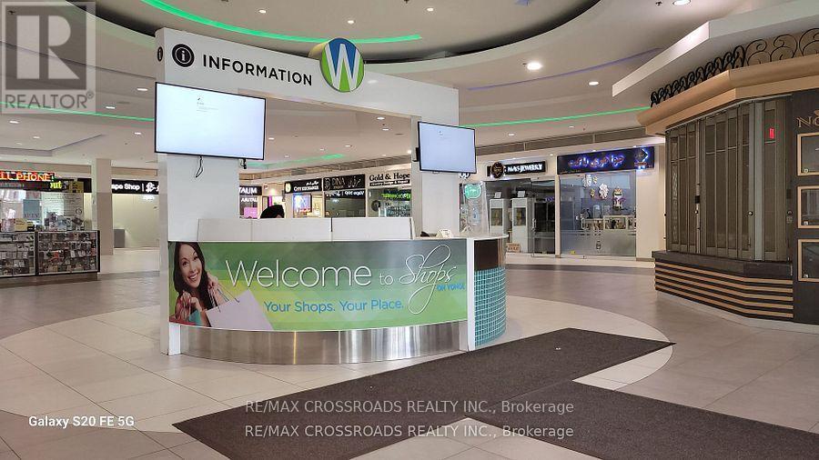 710 - 7171 Yonge Street, Markham, ON - Indoor Photo Showing Other Room