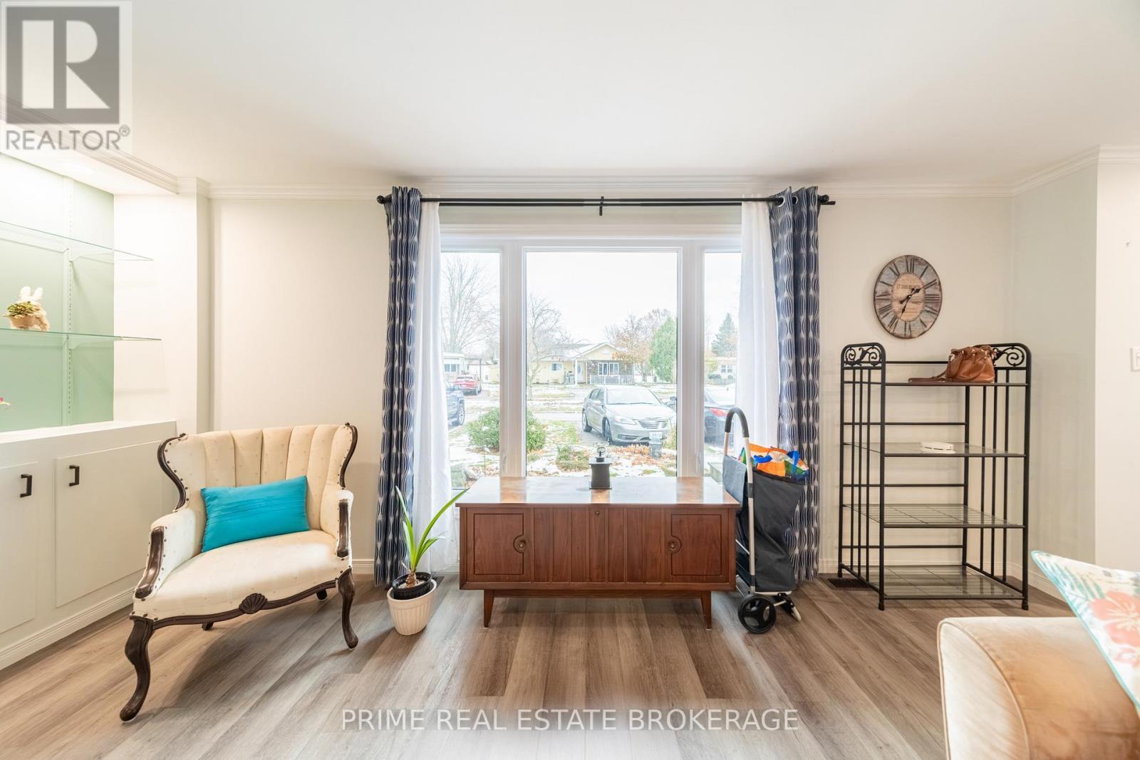 246 Southwinds Court, South Huron (Stephen), ON - Indoor