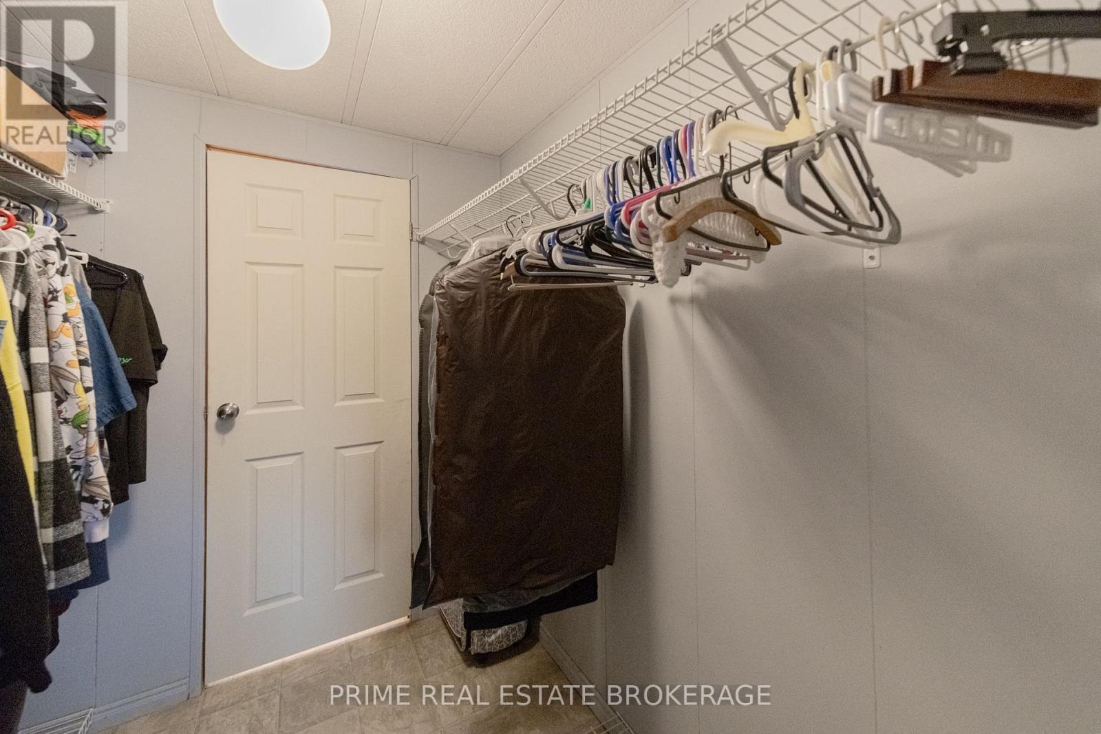 246 Southwinds Court, South Huron (Stephen), ON - Indoor With Storage