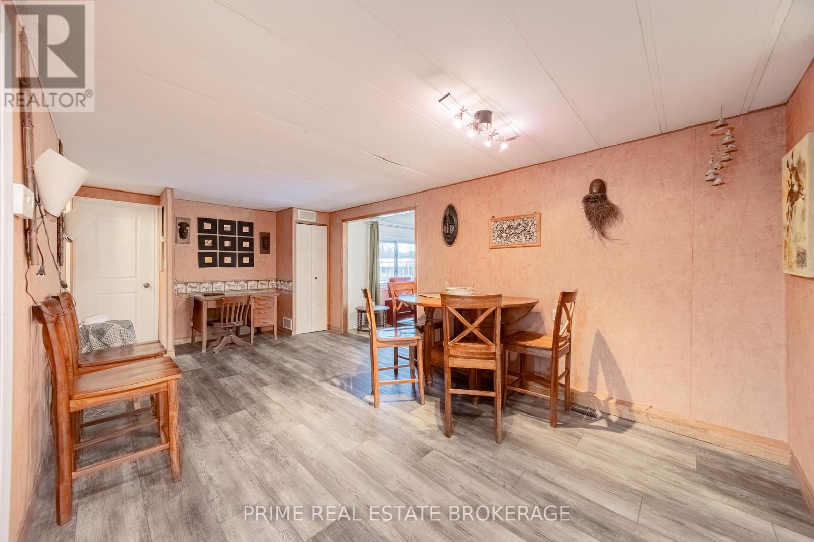 246 Southwinds Court, South Huron (Stephen), ON - Indoor