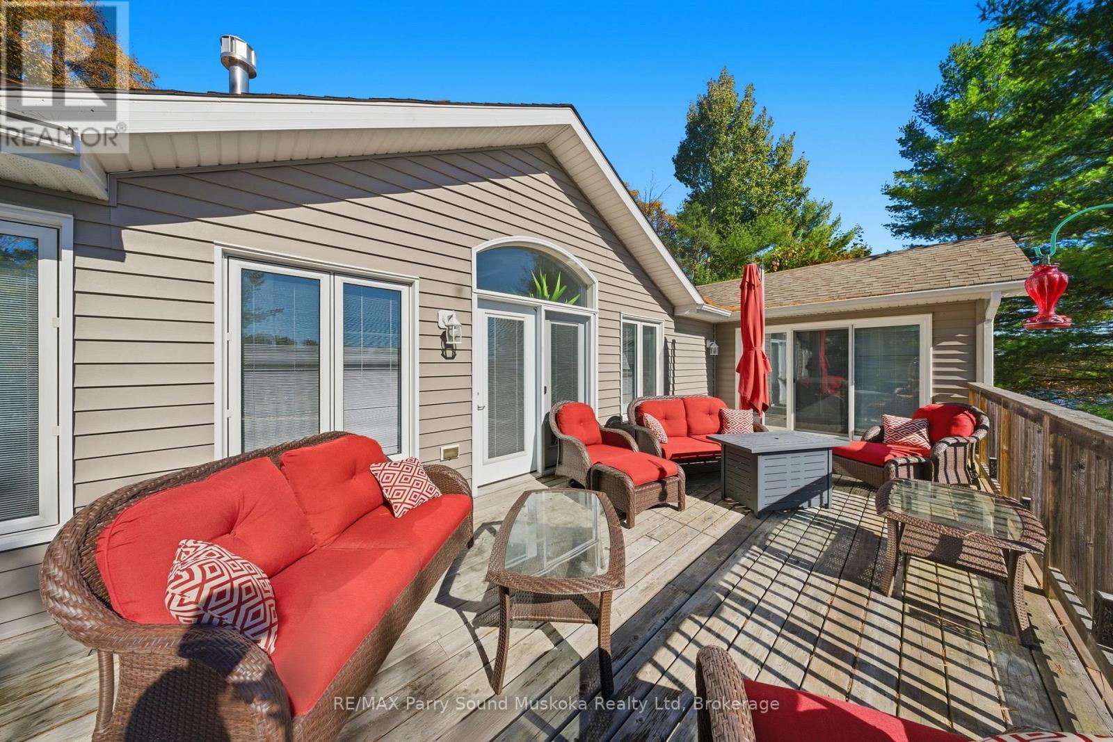 215 Dunchurch Estates Road, Whitestone (Hagerman), ON - Outdoor With Deck Patio Veranda With Exterior