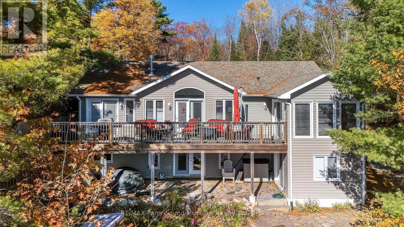 215 Dunchurch Estates Road, Whitestone (Hagerman), ON - Outdoor With Deck Patio Veranda