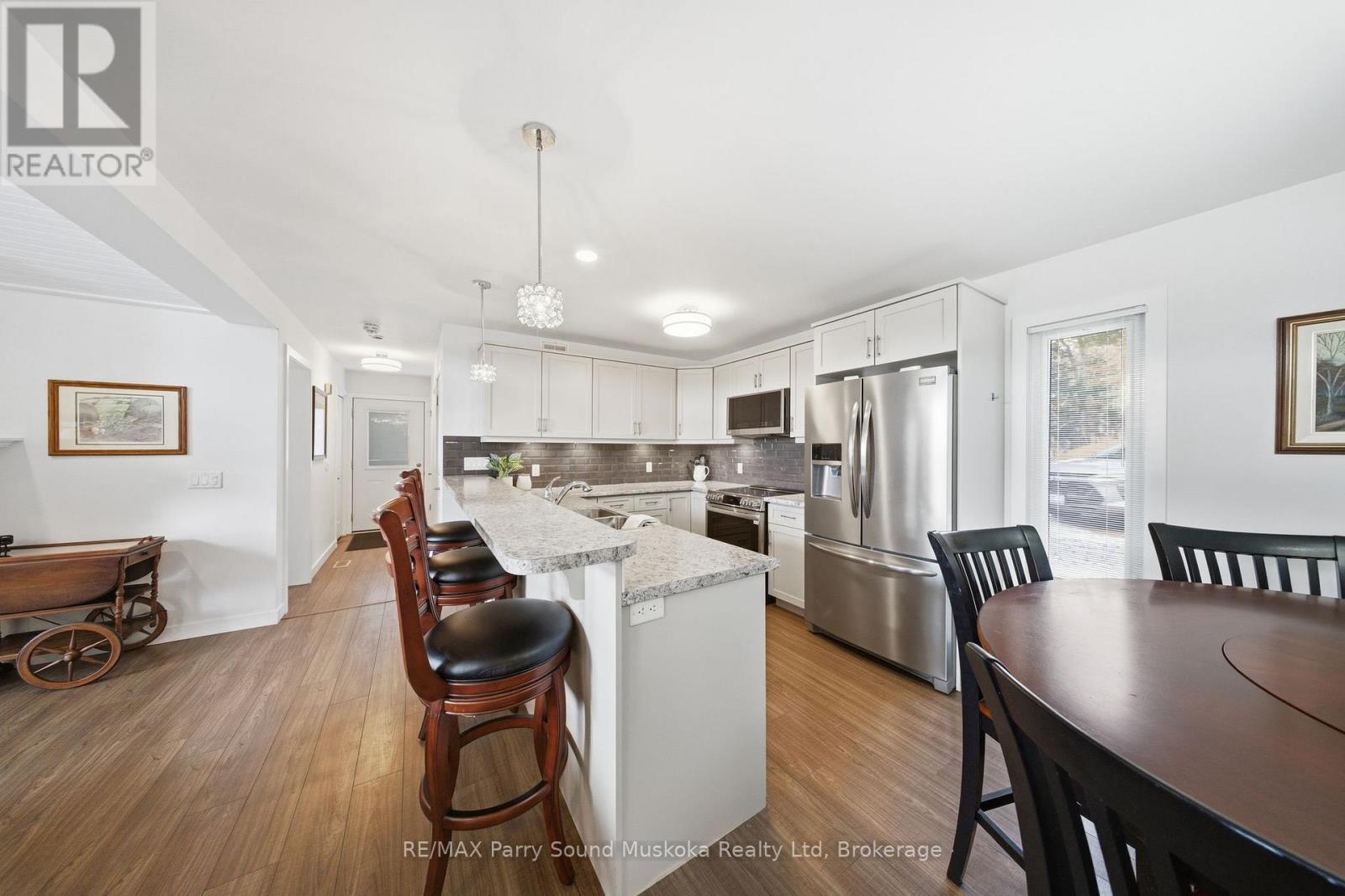 215 Dunchurch Estates Road, Whitestone (Hagerman), ON - Indoor