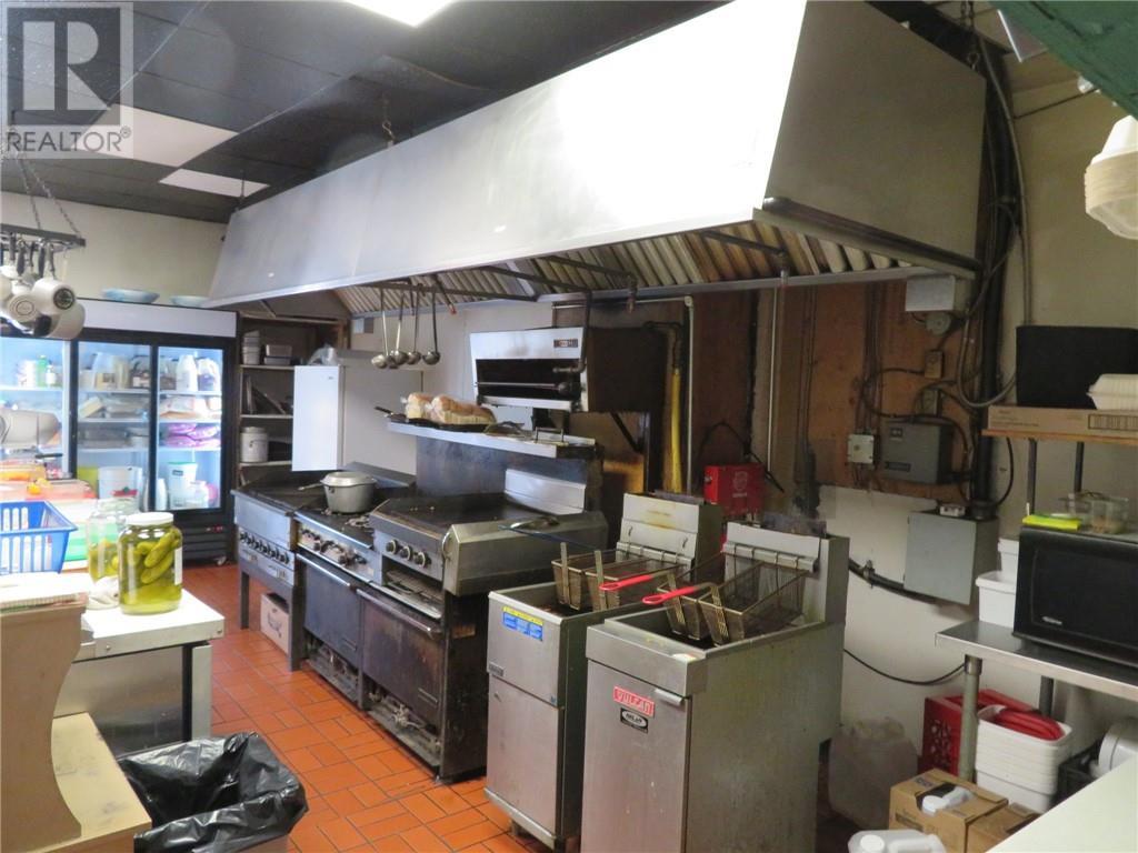 921-923 Lorne Street, Sudbury, ON