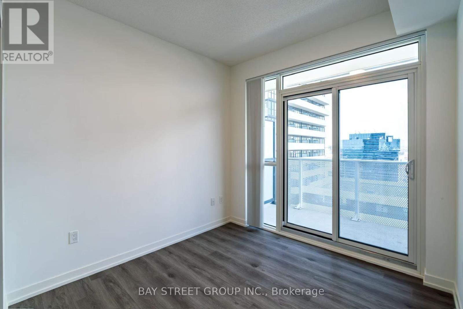 Living Room - 1105 - 28 Interchange Way, Vaughan, ON - Indoor Photo Showing Other Room