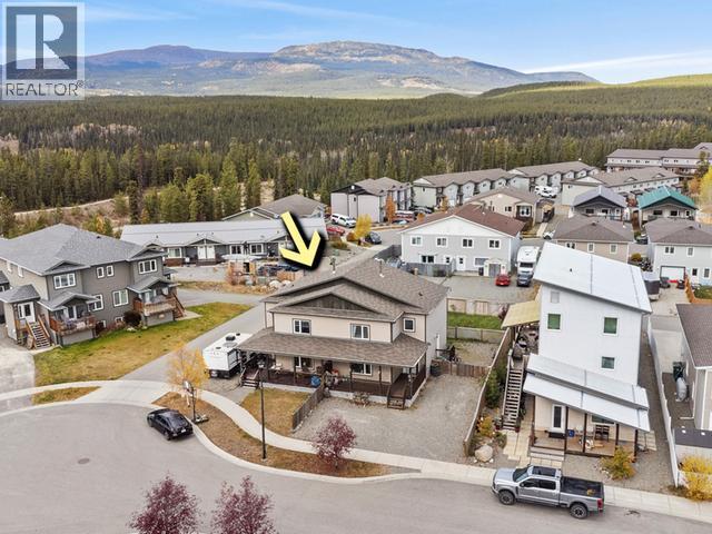 7 Goldeneye Place, Whitehorse, YT - Outdoor With View
