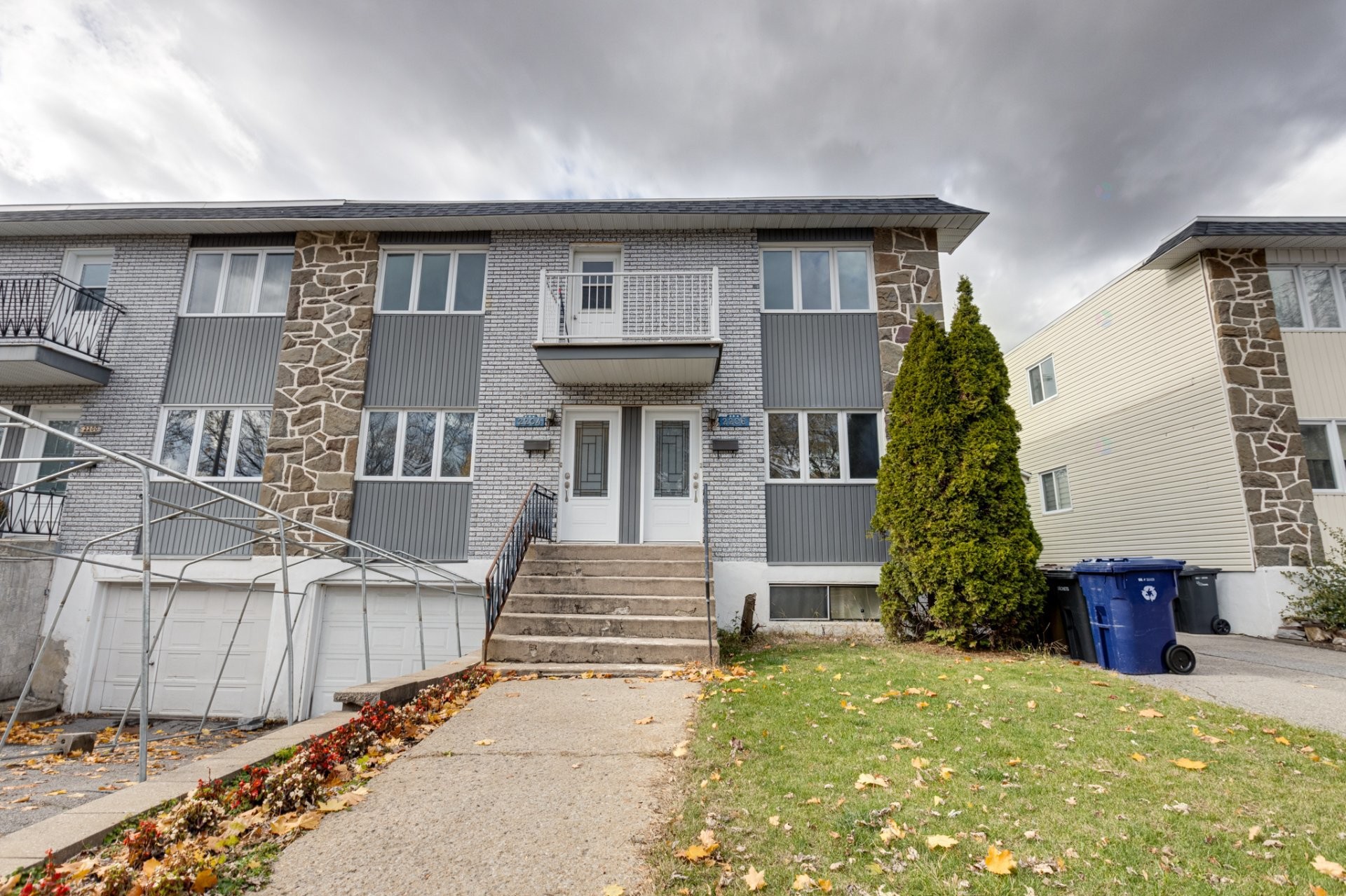 Façade - 2206 Rue Auclair, Laval (Saint-Vincent-De-Paul), QC - Outdoor With Facade