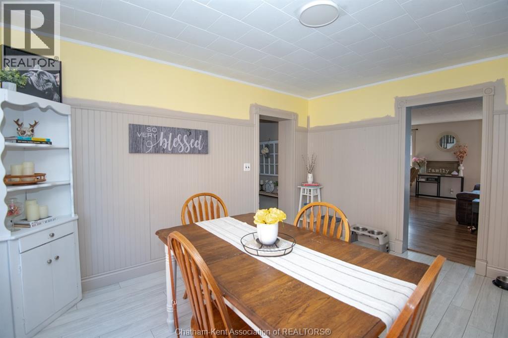 232 Hughes Street, Dresden, ON - Indoor Photo Showing Dining Room