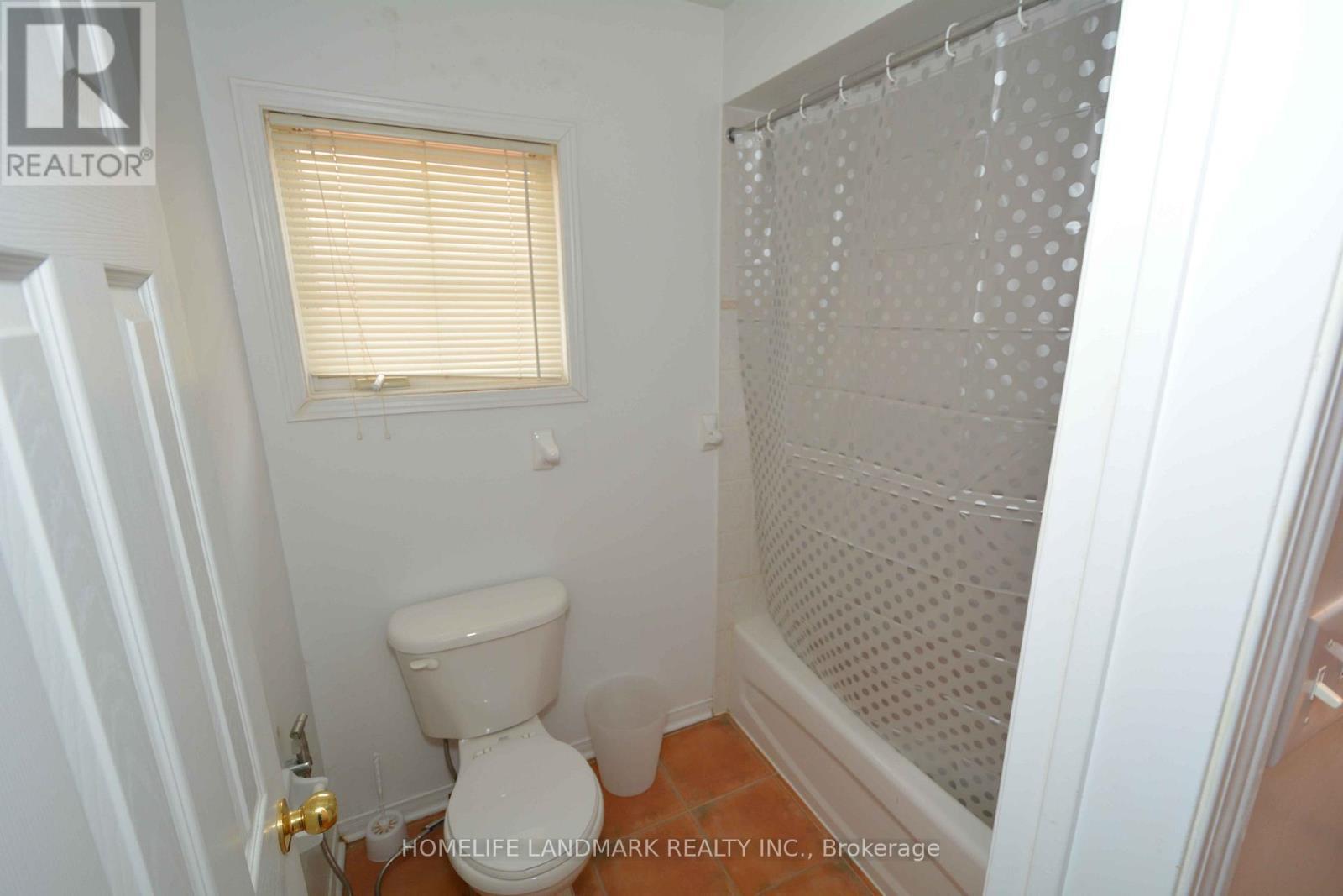4825 Fulwell Road, Mississauga, ON - Indoor Photo Showing Bathroom