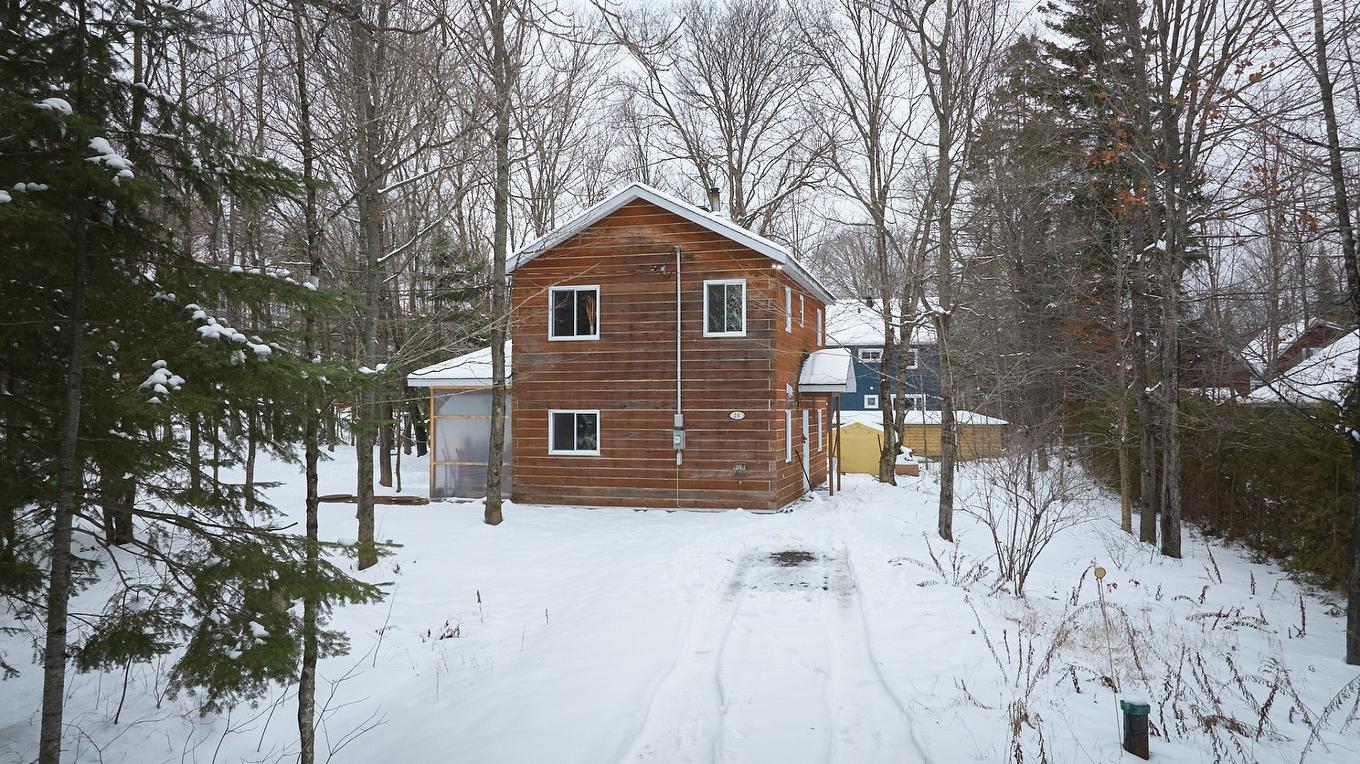 Façade - 26 Ch. Des Sittelles, Saint-Donat, QC - Outdoor