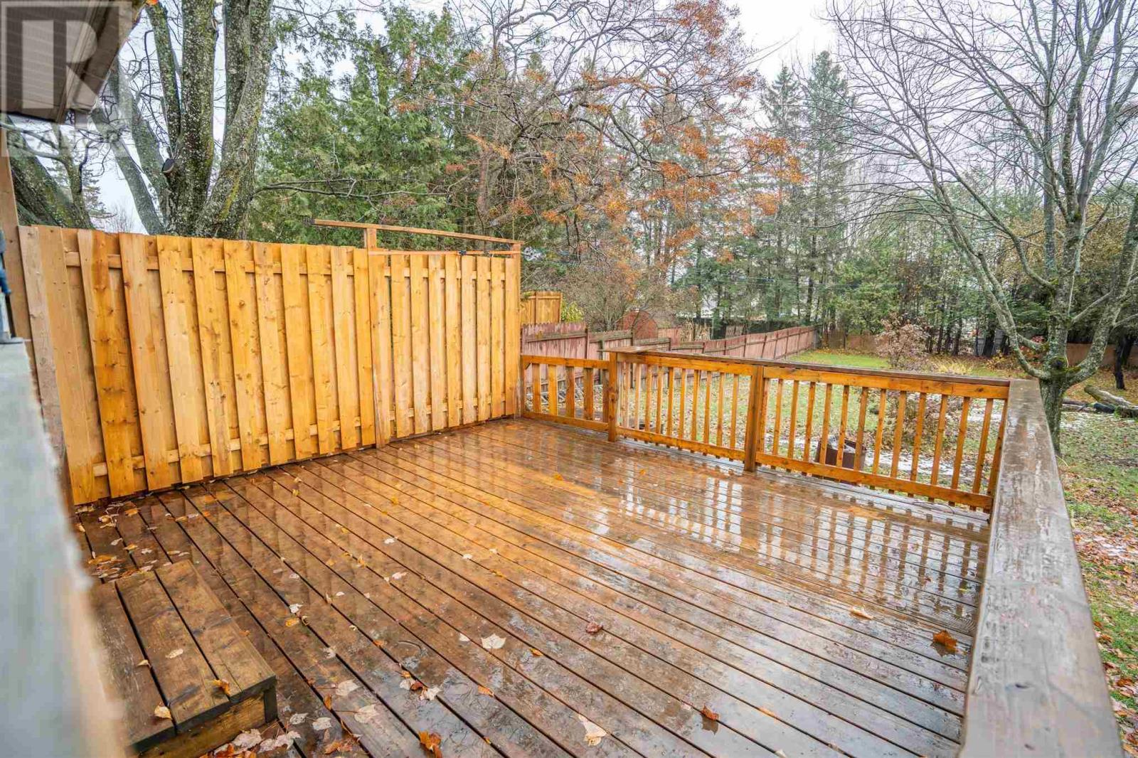 9 Market St, Sault Ste. Marie, ON - Outdoor With Deck Patio Veranda