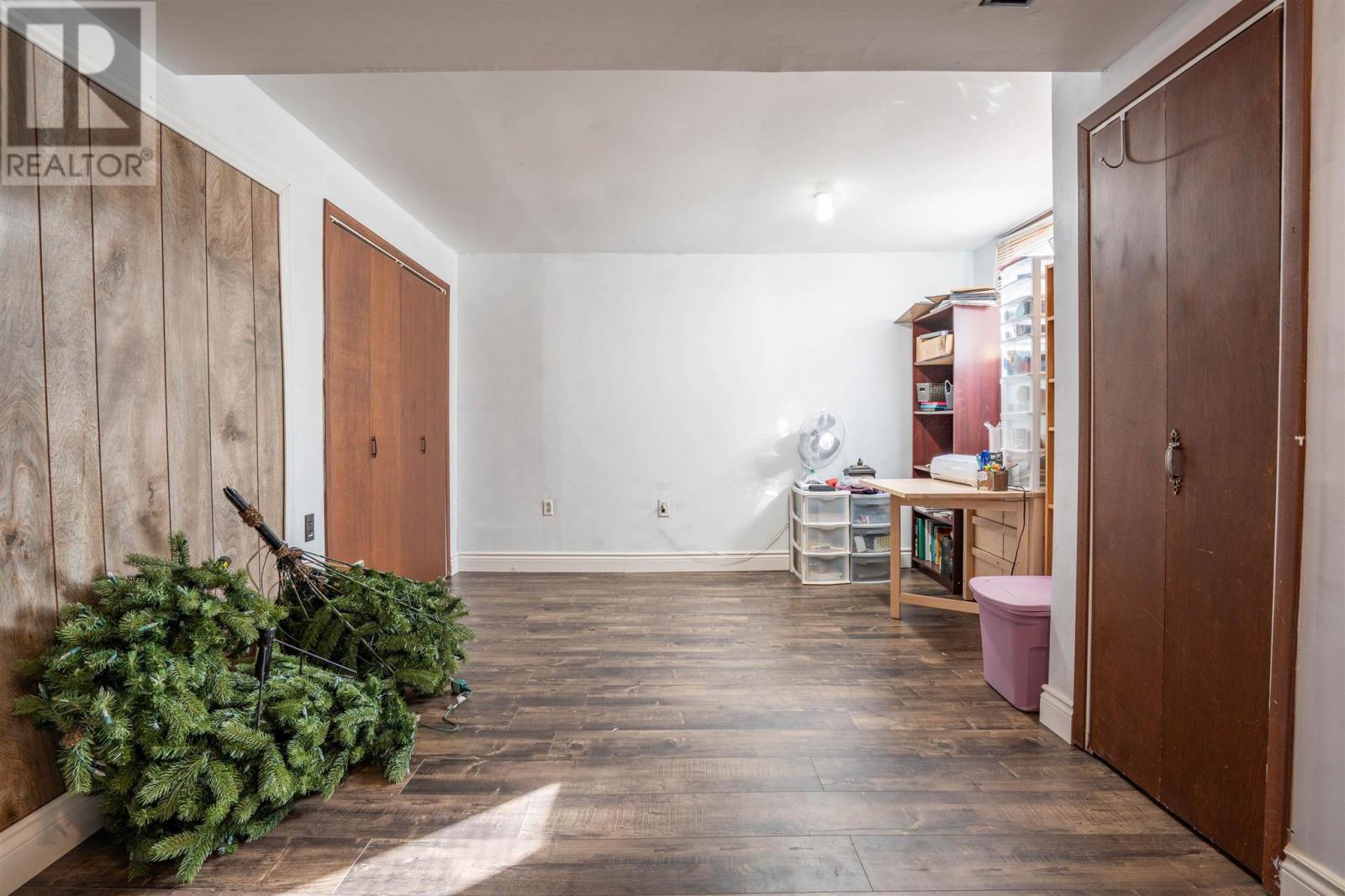 9 Market St, Sault Ste. Marie, ON - Indoor Photo Showing Other Room