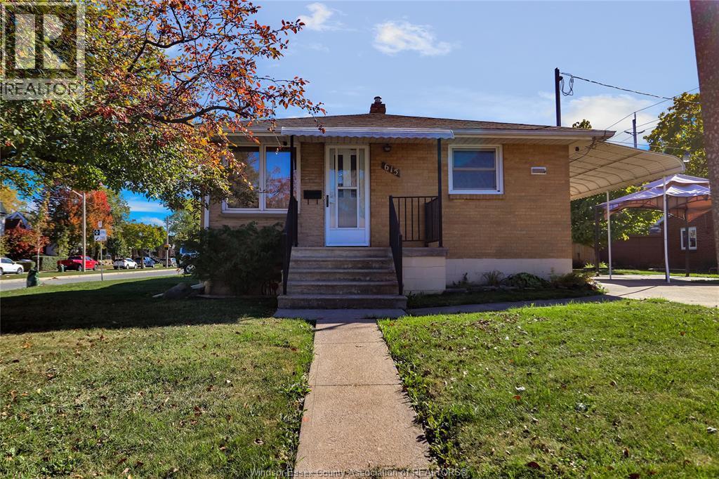 615 Giles West Unit# Main, Windsor, ON - Outdoor