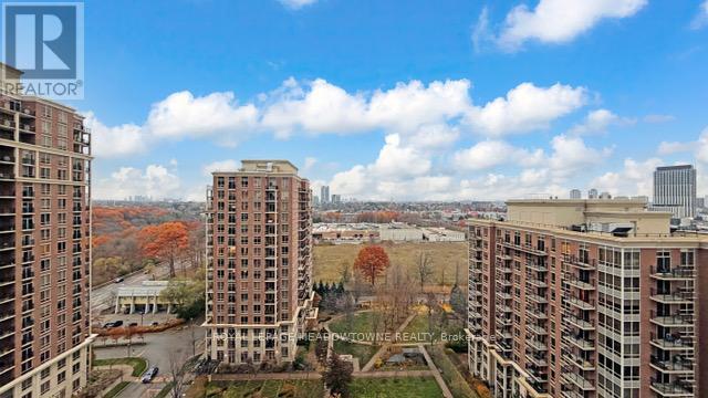 1439 - 20 Inn On The Park Drive, Toronto, ON - Outdoor