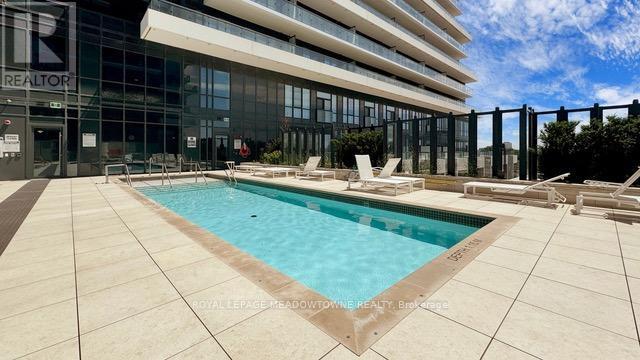 1439 - 20 Inn On The Park Drive, Toronto, ON - Outdoor With In Ground Pool