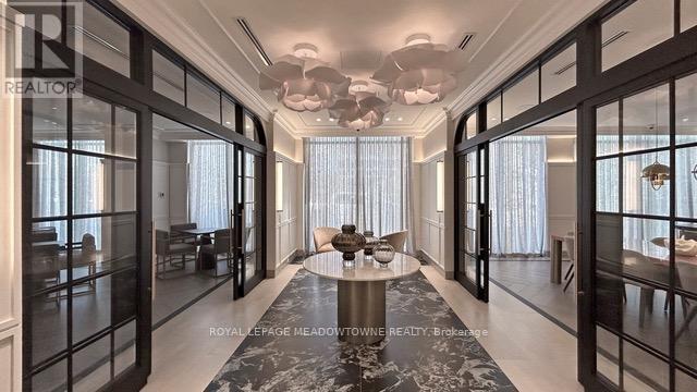 1439 - 20 Inn On The Park Drive, Toronto, ON - Indoor Photo Showing Other Room