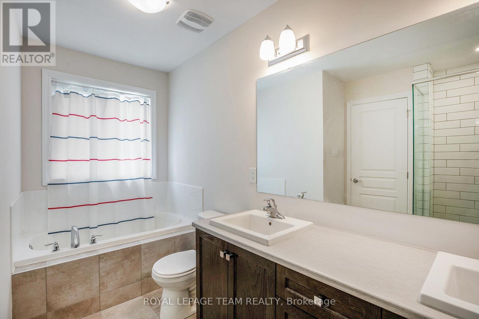 521 Kindred Crescent, North Grenville, ON - Indoor Photo Showing Bathroom