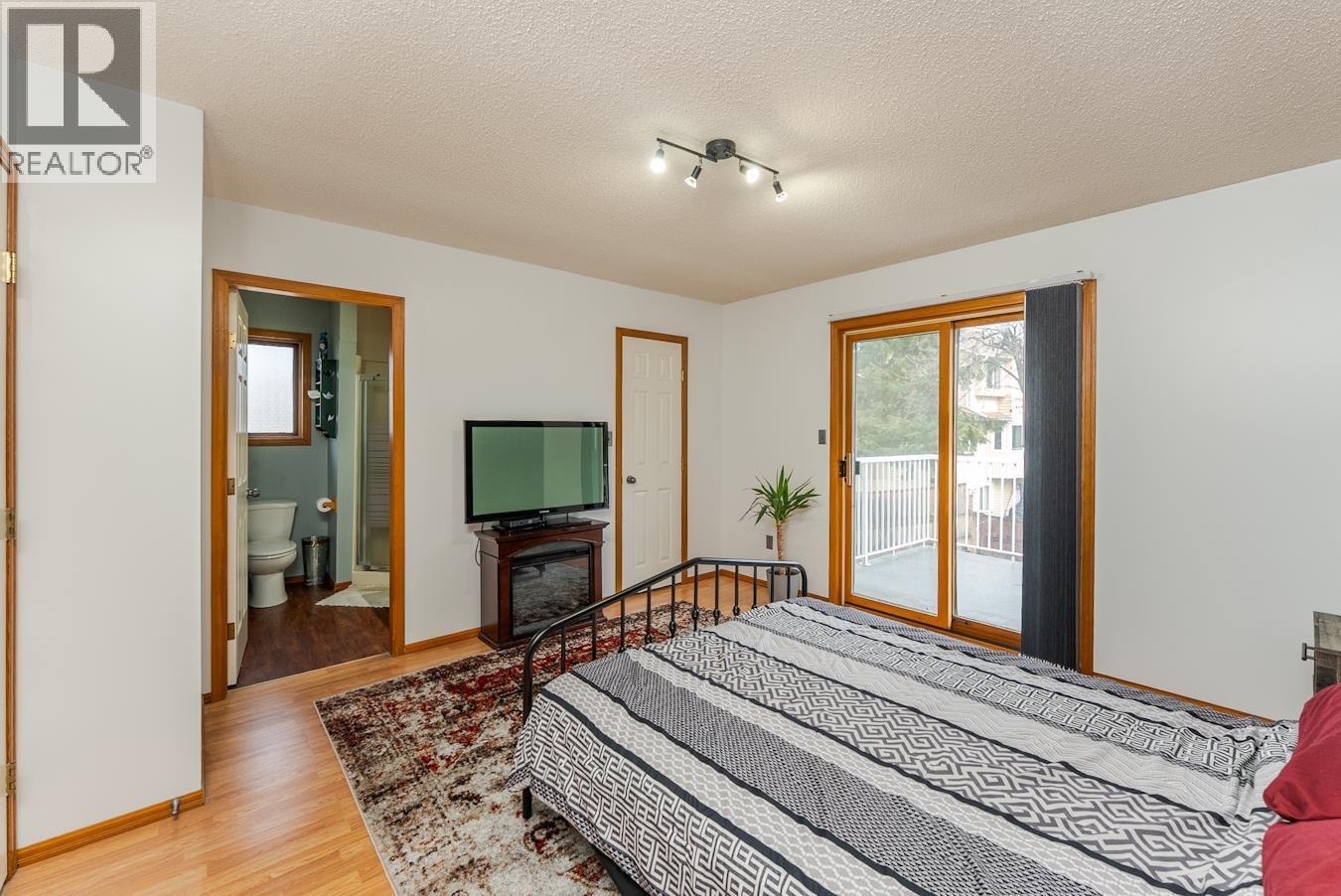 3750 James Drive, Prince George, BC - Indoor Photo Showing Bedroom