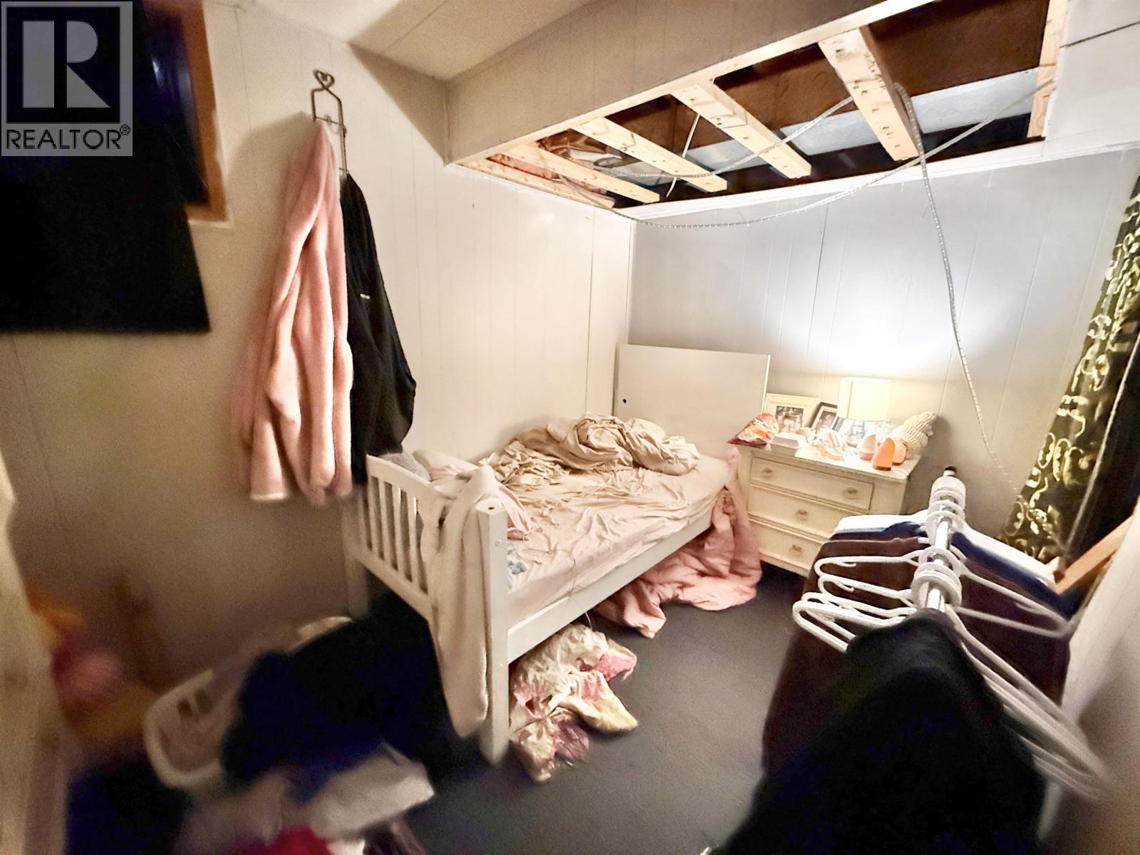 642 Kinchant Street, Quesnel, BC - Indoor Photo Showing Bedroom