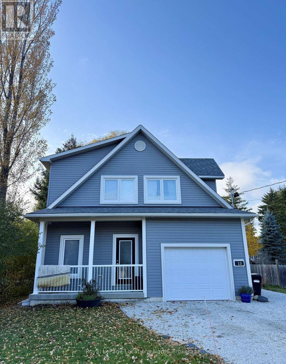 18 Hickory Street, Collingwood, ON - Outdoor With Deck Patio Veranda