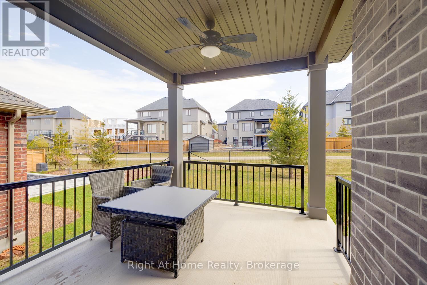 Covered patio - 1038 Trailsway Avenue, London South (South B), ON - Outdoor With Exterior