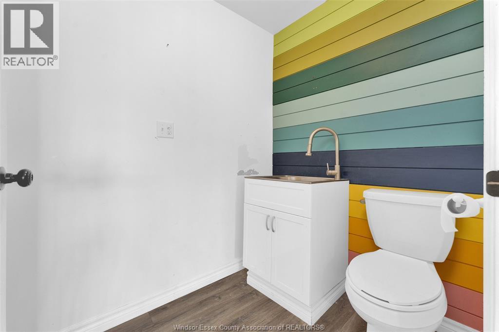 14 Division Street South, Kingsville, ON