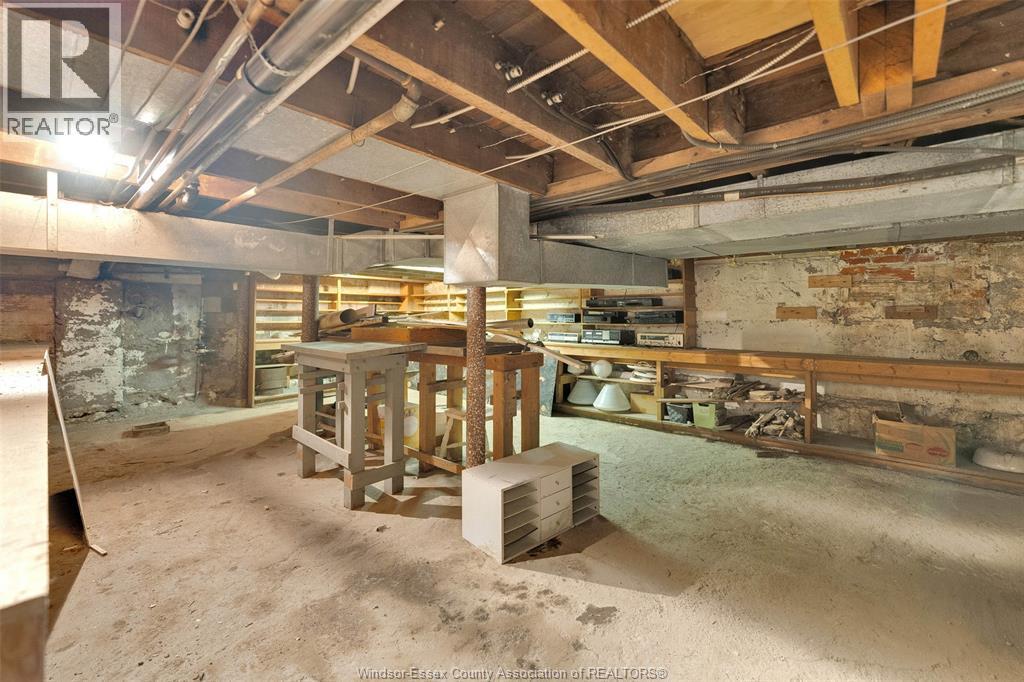 14 Division Street South, Kingsville, ON