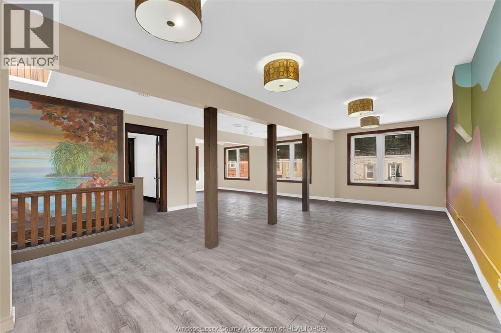 14 Division Street South, Kingsville, ON