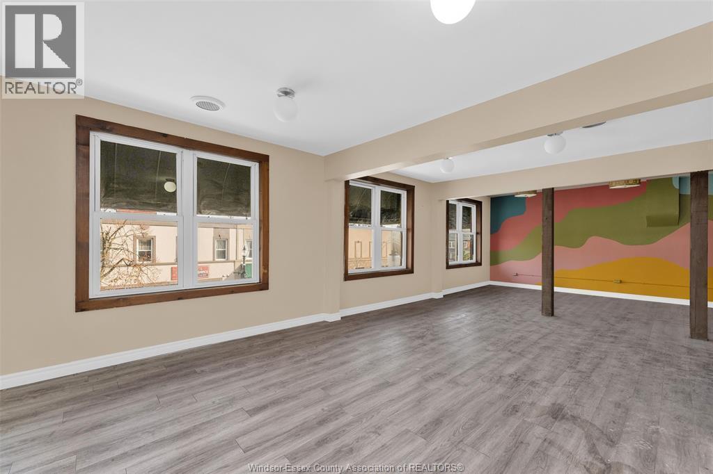 14 Division Street South, Kingsville, ON