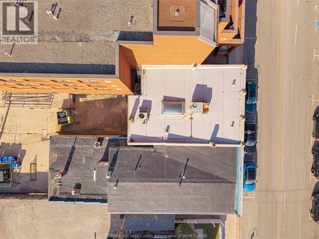 14 Division Street South, Kingsville, ON