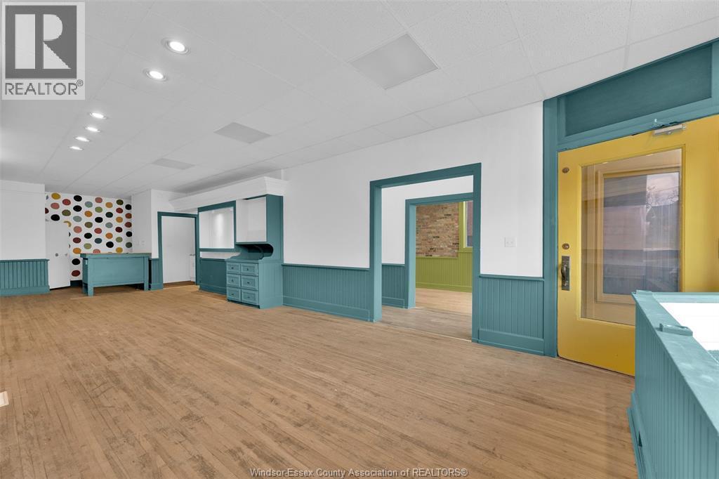 14 Division Street South, Kingsville, ON