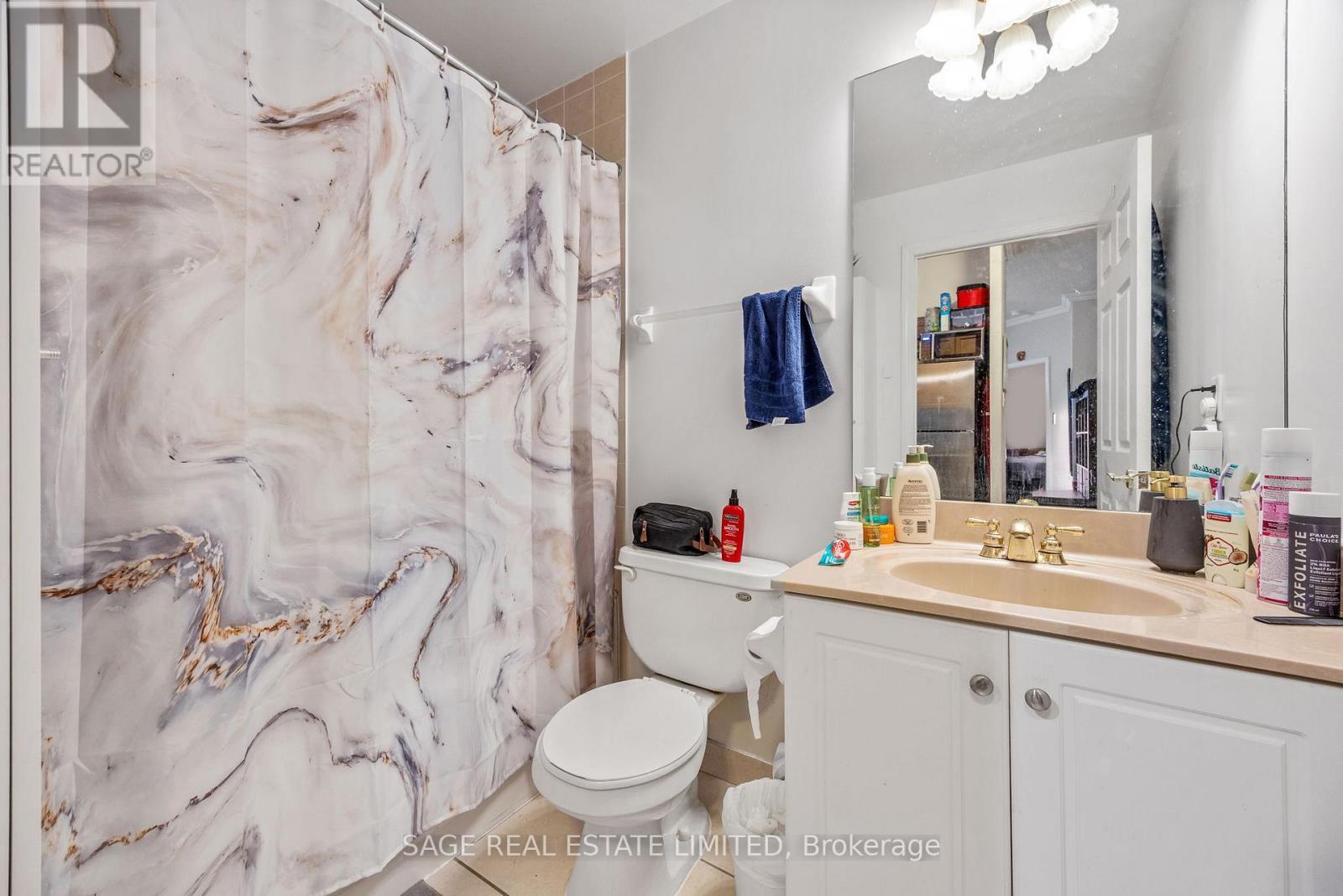 702 - 115 Richmond Street E, Toronto, ON - Indoor Photo Showing Bathroom