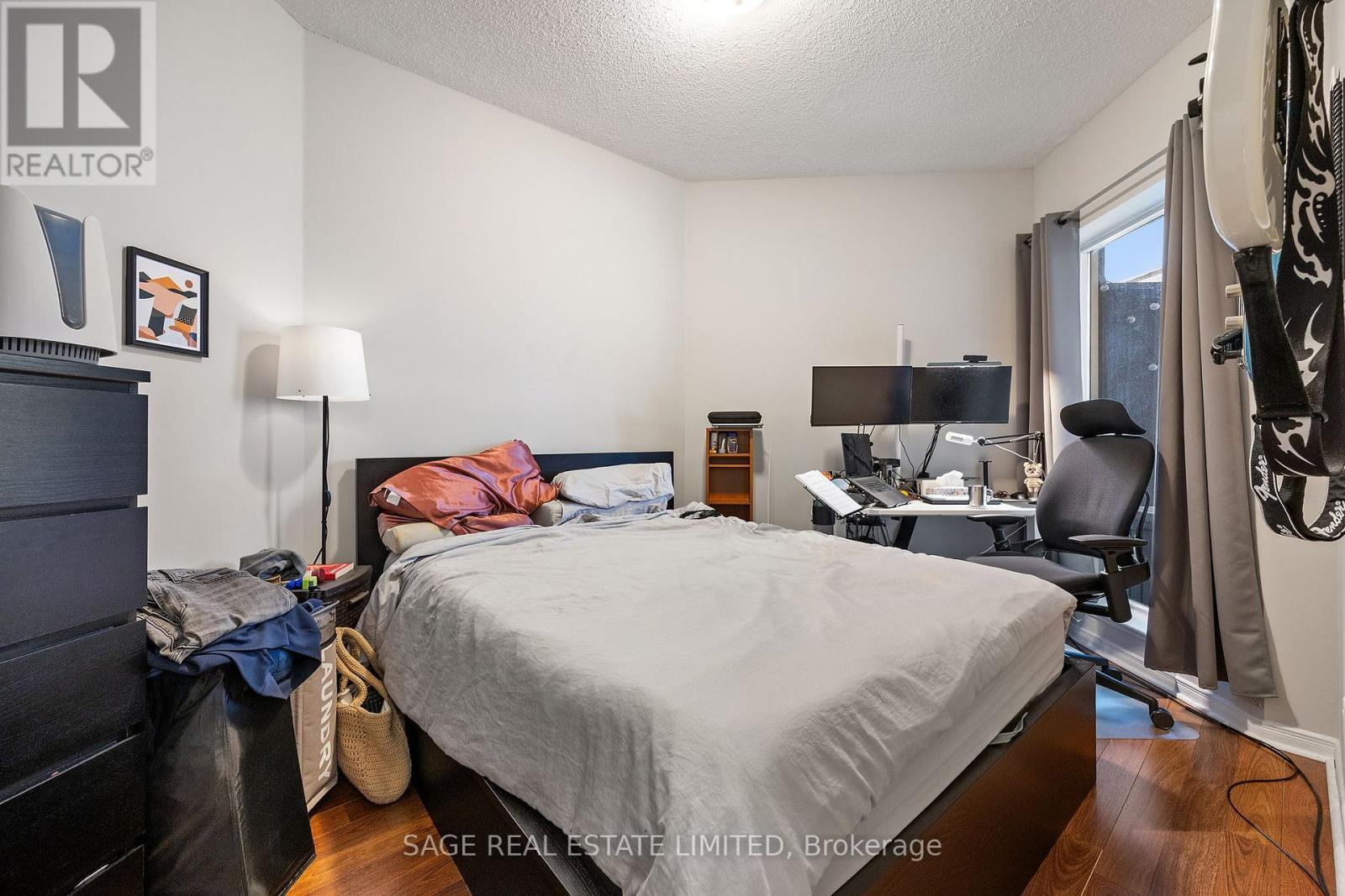 702 - 115 Richmond Street E, Toronto, ON - Indoor Photo Showing Bedroom