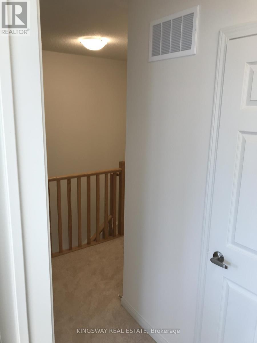 141 - 250 Sunny Meadow Boulevard, Brampton, ON - Indoor Photo Showing Other Room