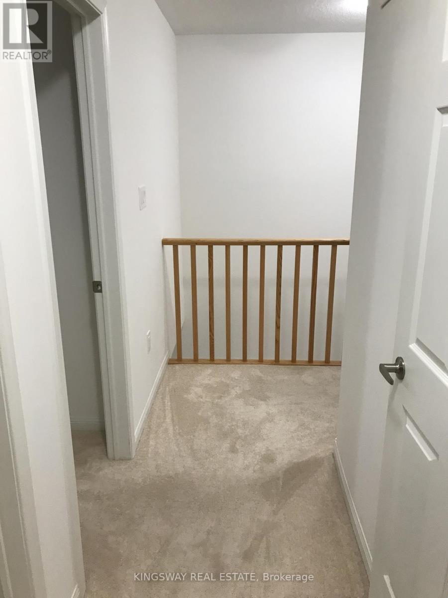 141 - 250 Sunny Meadow Boulevard, Brampton, ON - Indoor Photo Showing Other Room