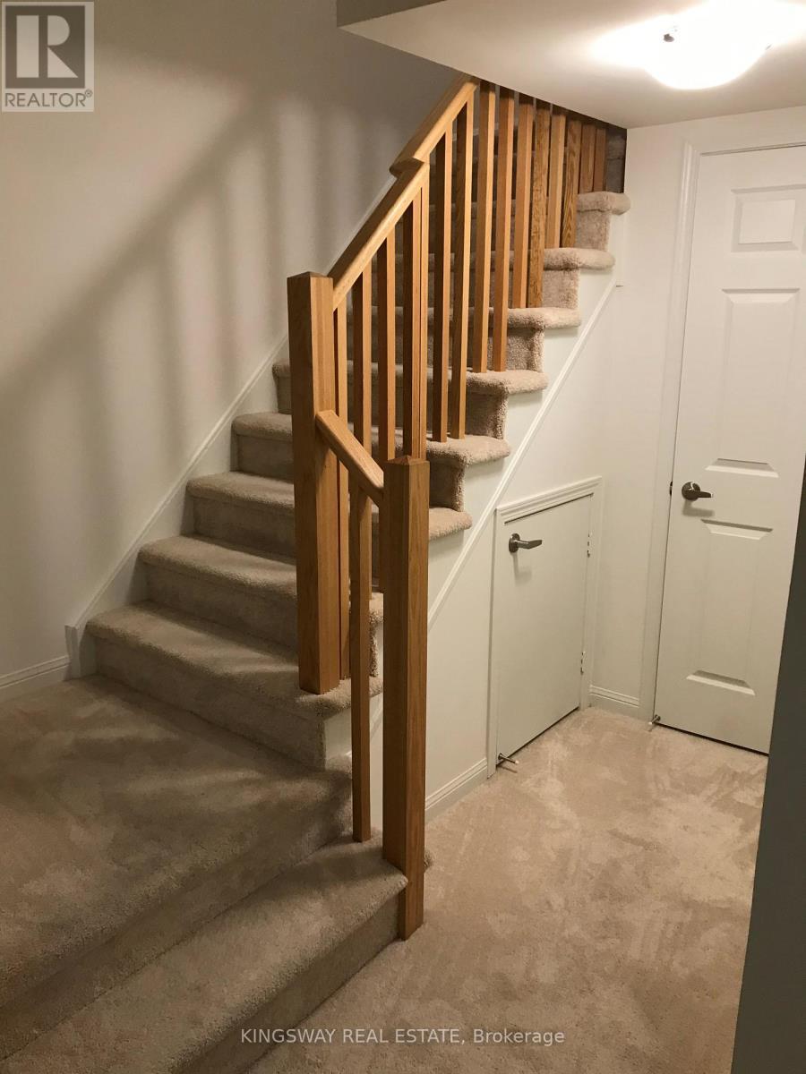 141 - 250 Sunny Meadow Boulevard, Brampton, ON - Indoor Photo Showing Other Room