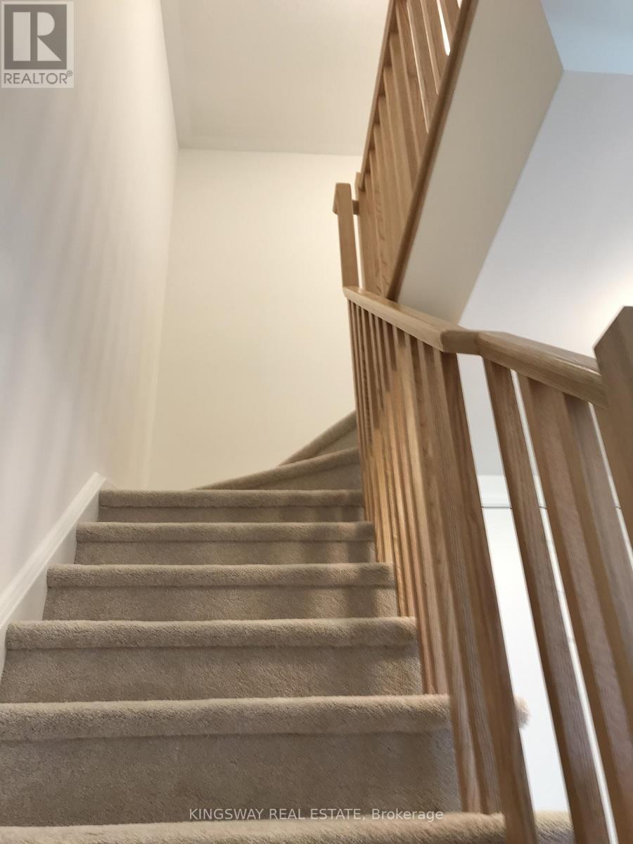 141 - 250 Sunny Meadow Boulevard, Brampton, ON - Indoor Photo Showing Other Room