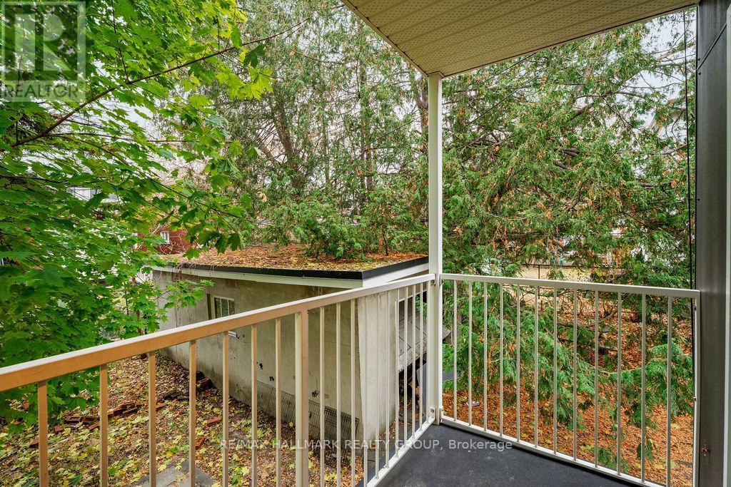 1 - 552 Mcleod Street, Ottawa, ON