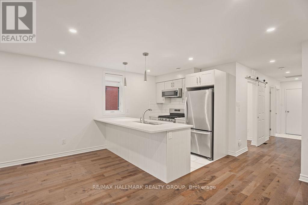 1 - 552 Mcleod Street, Ottawa, ON