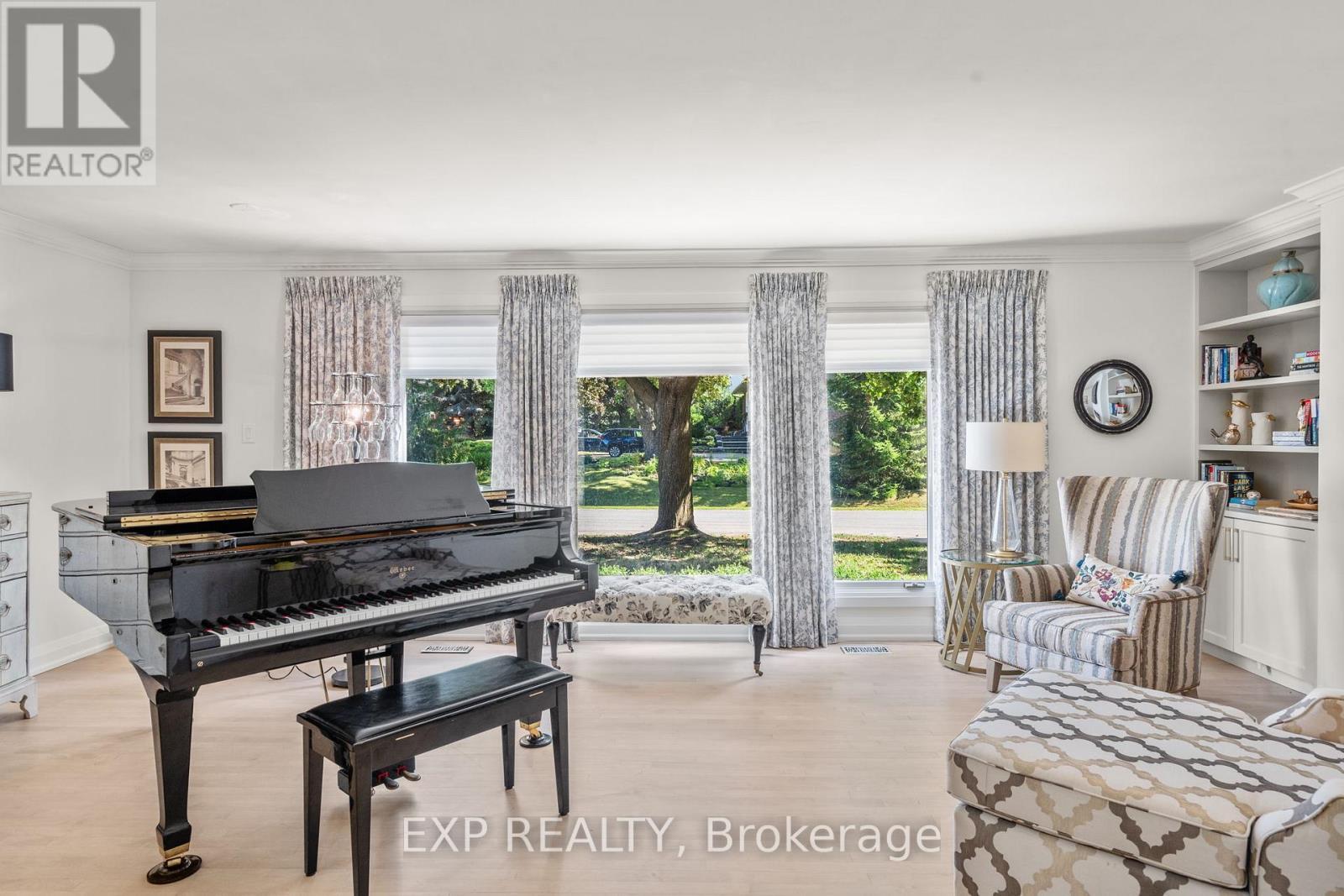 24 Riverview Drive, Scugog (Port Perry), ON - Indoor